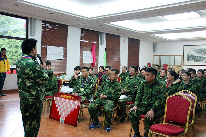 91看片的免费的网站陶營銷總經理羅勝做總結性講話