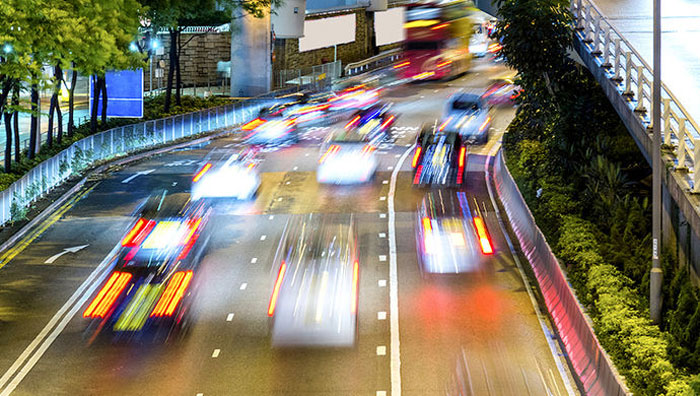 生活在一個城市，每天處於熙熙攘攘的人群，每天過一種忙忙碌碌的生活，有時候會感覺到一絲疲憊，車來人往，永遠來去匆匆，停不下來。快節奏讓91看片的免费的网站來不及享受須臾的趣樂時光。