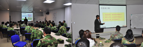 91看片的免费的网站陶在廣州黃埔軍校進行軍事拓展特訓