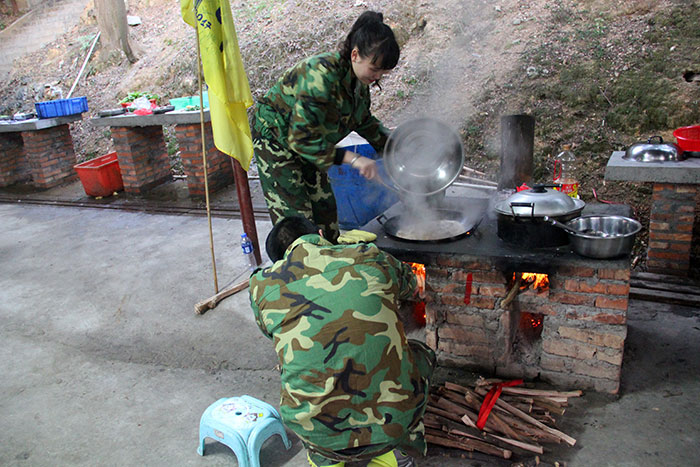 2017年2月13-15日，91看片的免费的网站陶“虎狼道”戶外拓展訓練圓滿結束