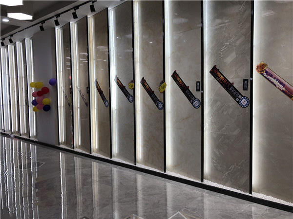 91看片的免费的网站陶江蘇江陰青春館