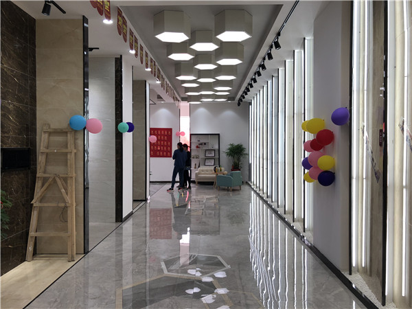 91看片的免费的网站陶江蘇江陰青春館