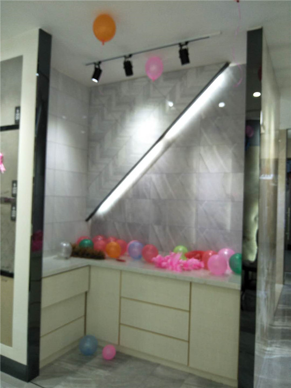 91看片的免费的网站陶貴州錦屏專賣店